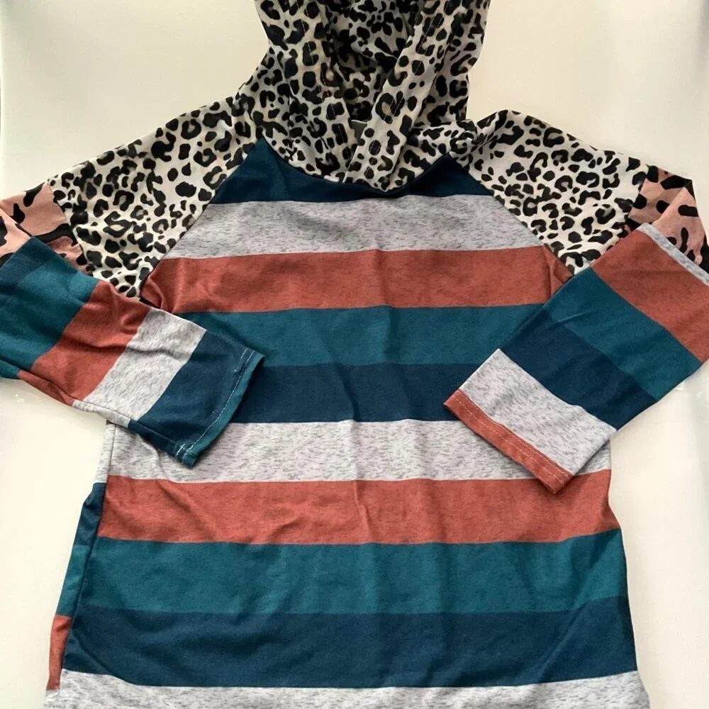 LEOPARD STRIPED LIGHTWEIGHT SOFT HOODIE